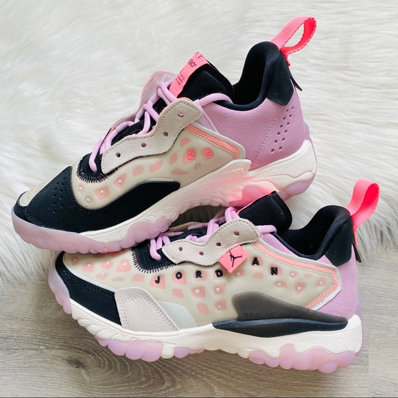 NWT Nike Jordan Delta 2 Women’s Shoes - Picture 8 of 10